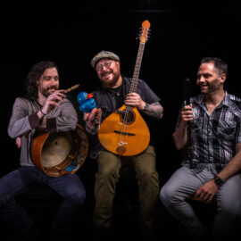The Sternwheelers - band photo, laughing